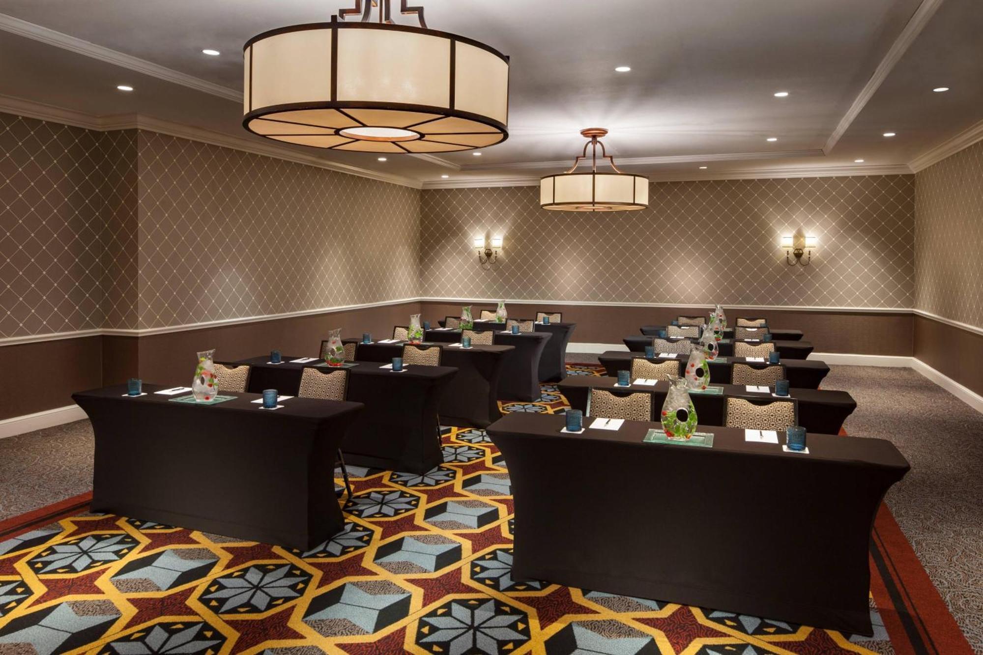 The Alexandrian Old Town Alexandria, Autograph Collection Hotel Bagian luar foto